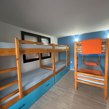 Blue Orange Lake Hostel Ohrid Bagian luar foto